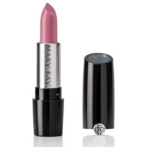 Mary Kay gel semi shine lipstick in love me pink